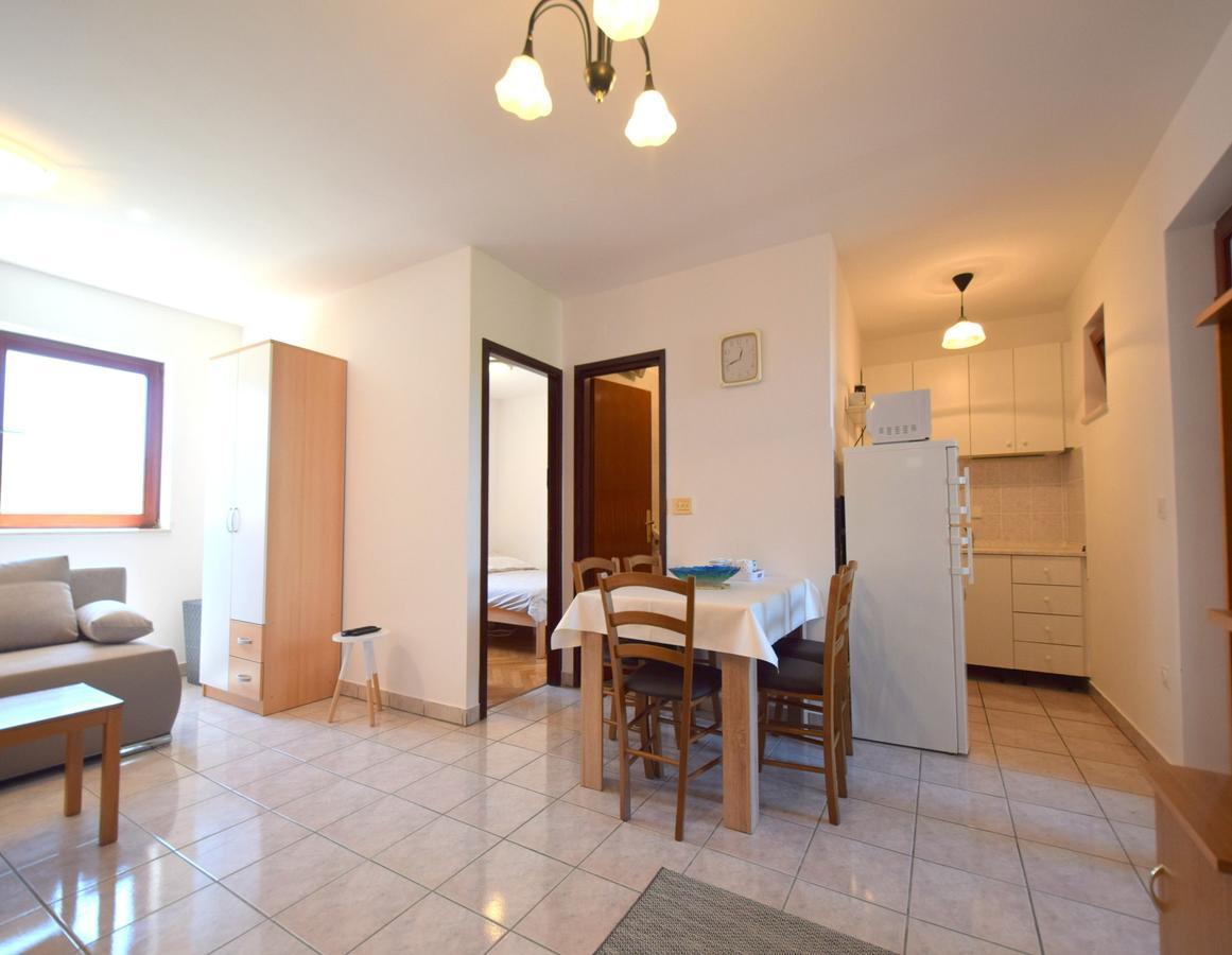 Apartment Ozren 马林斯卡 外观 照片